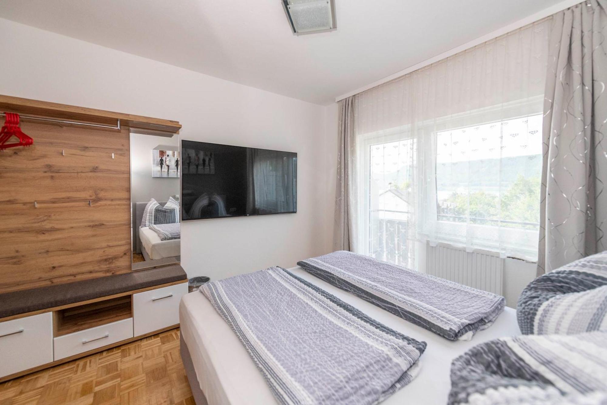 Gaestehaus Genf Velden am Wörthersee Room photo