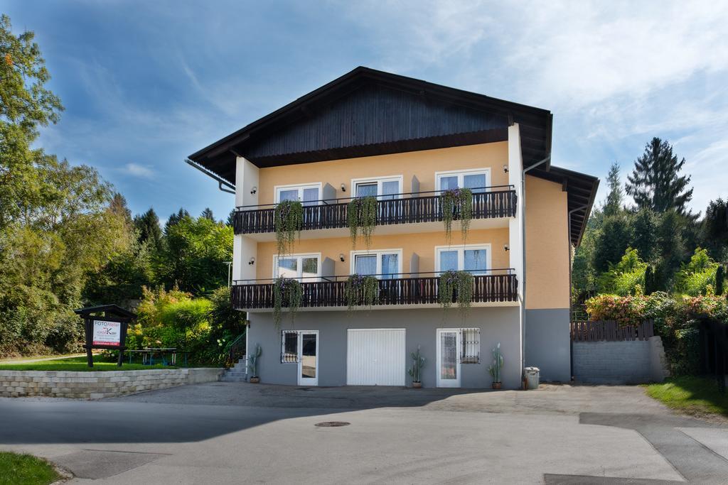 Gaestehaus Genf Velden am Wörthersee Exterior photo